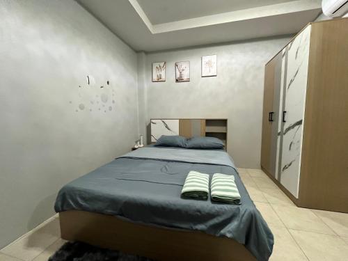 84 bar and guest house