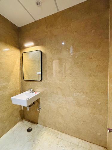 arth suites lucknow gomti nagar