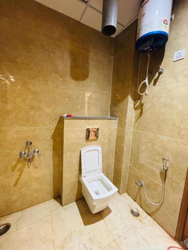 arth suites lucknow gomti nagar