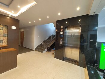 Hotel Home Town Puri,,3 star