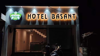 hotel basant orchha