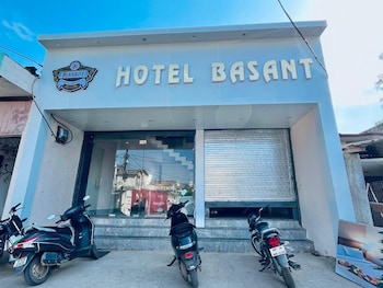 hotel basant orchha