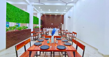 Foreste Resort,,3 star