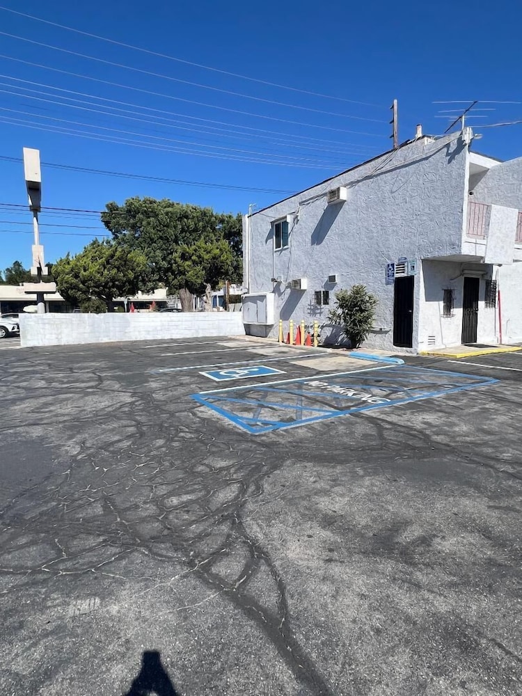 york motel