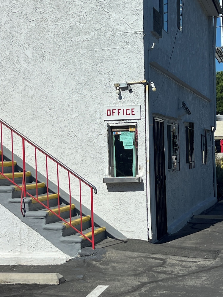 york motel