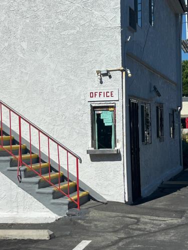 york motel