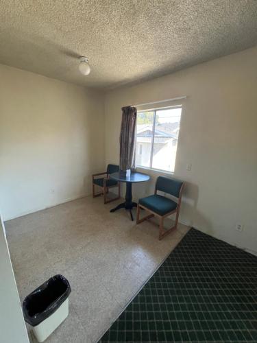 york motel