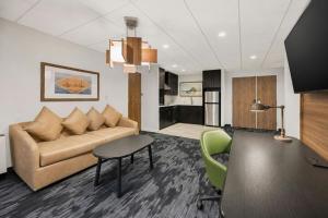 fairfield by marriott inn and suites mount pleasant wi