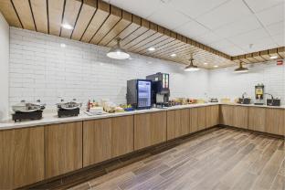 fairfield by marriott inn and suites mount pleasant wi