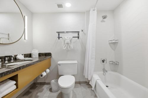 fairfield by marriott inn and suites mount pleasant wi