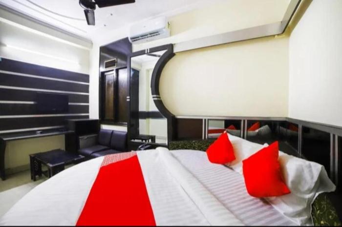 hotel anmol international