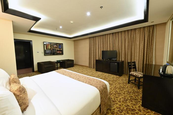 pavilion palace hotel