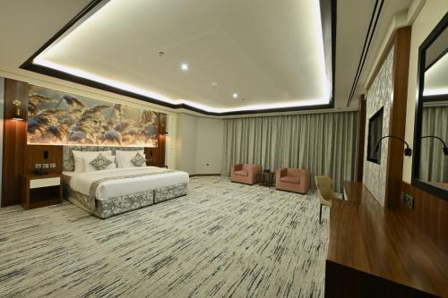 pavilion palace hotel