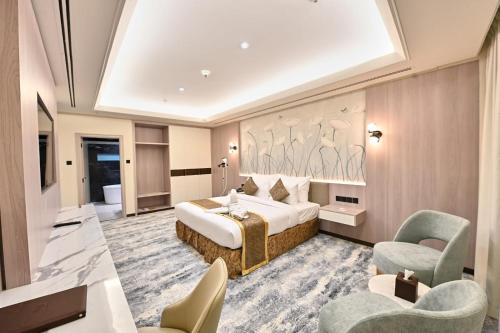 pavilion palace hotel