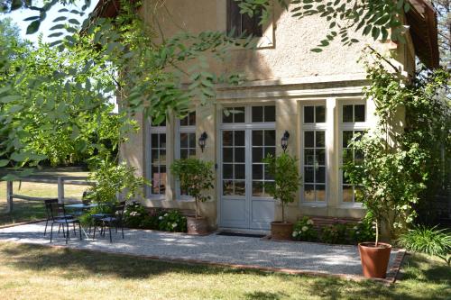 Chateau St Justin,,5 star