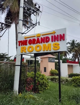 The Grand Inn,,2 star