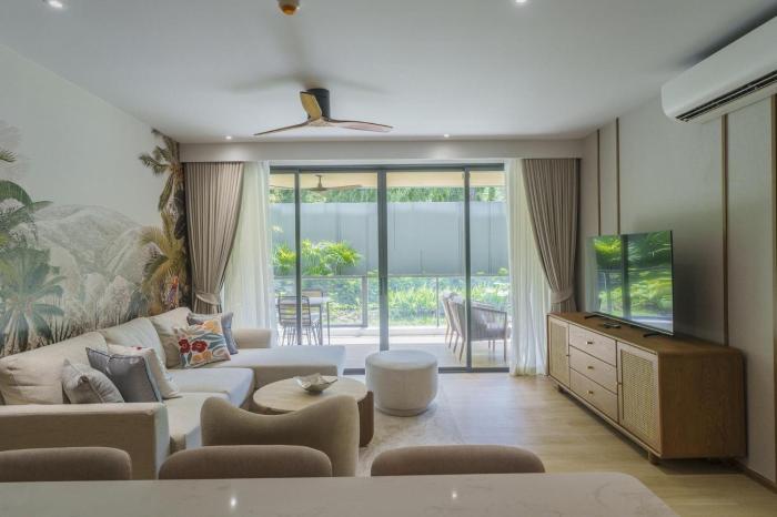 laguna beachfront 3br cozy condo