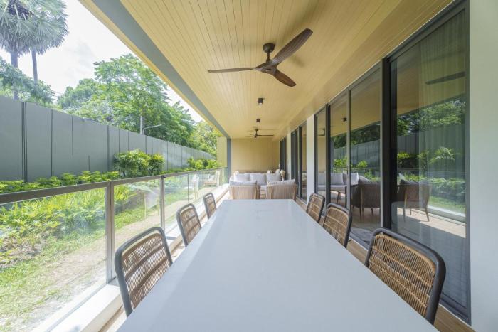 laguna beachfront 3br cozy condo