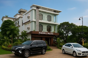 Minx Hotels Radhika Palace,,3 star