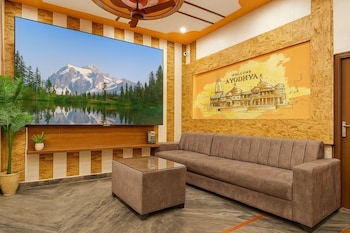 Minx Hotels Radhika Palace,,3 star