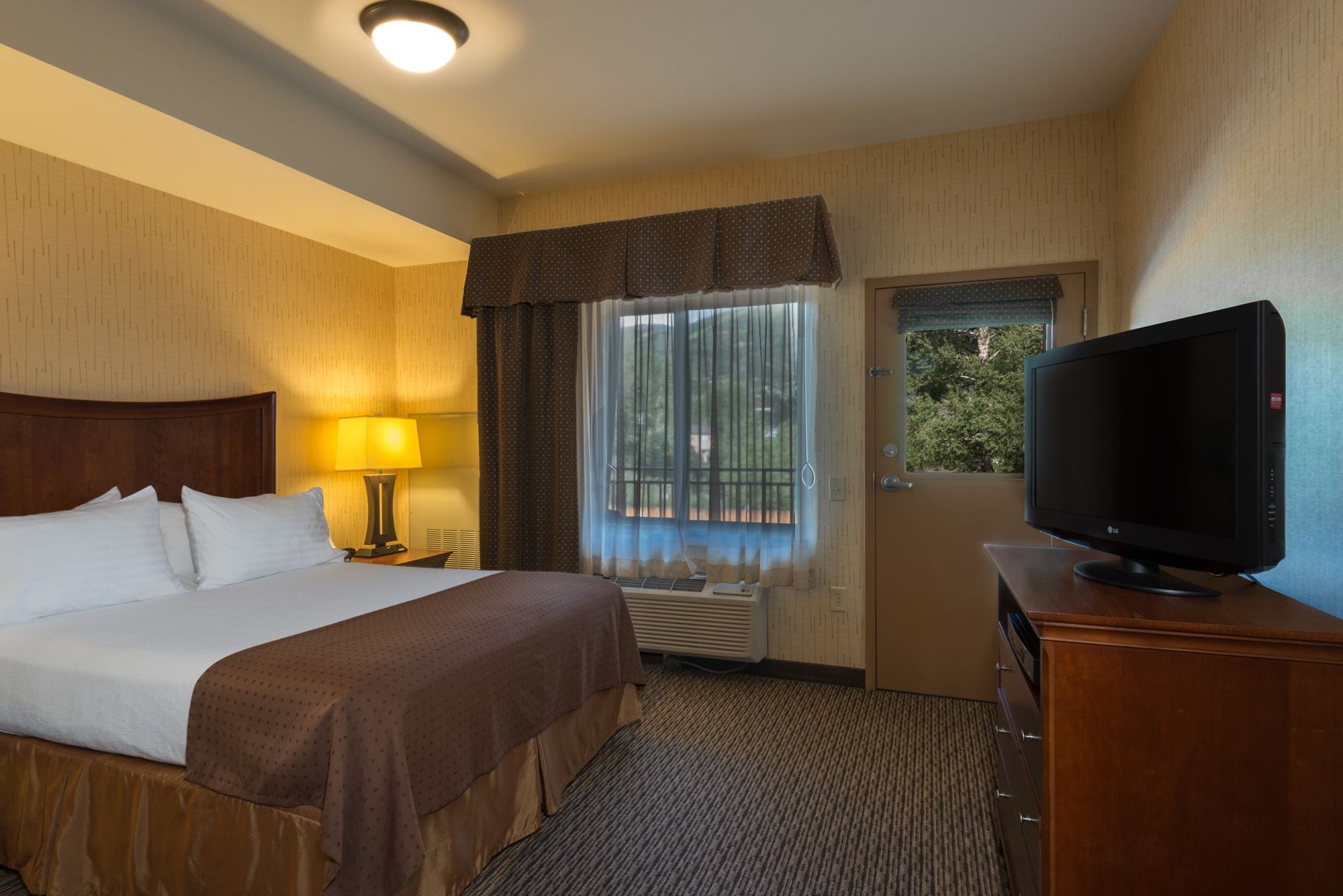 holiday inn steamboat springs by ihg