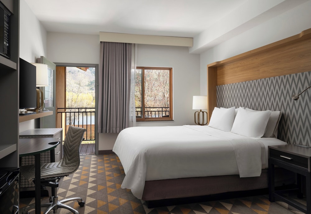 holiday inn steamboat springs by ihg
