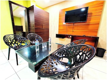 Hotel Royal Crown Puri,,3 star