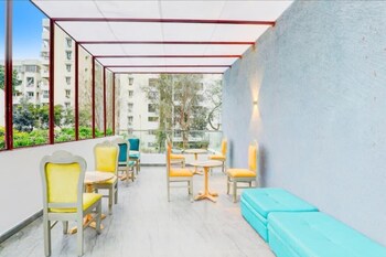 The Grand Homes,,2 star