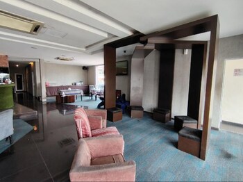 newland hotel by ardens taman pelangi