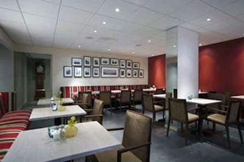 home hotel wellington