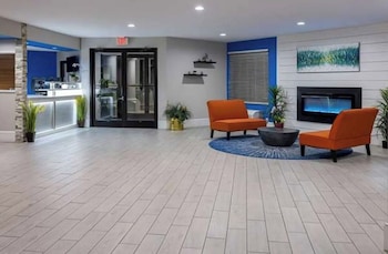 Haven Inn & Suites,,2 star