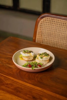 Minimaist - Varanasi City Centre,,3 star