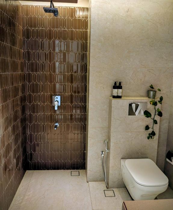 minimaist varanasi city centre