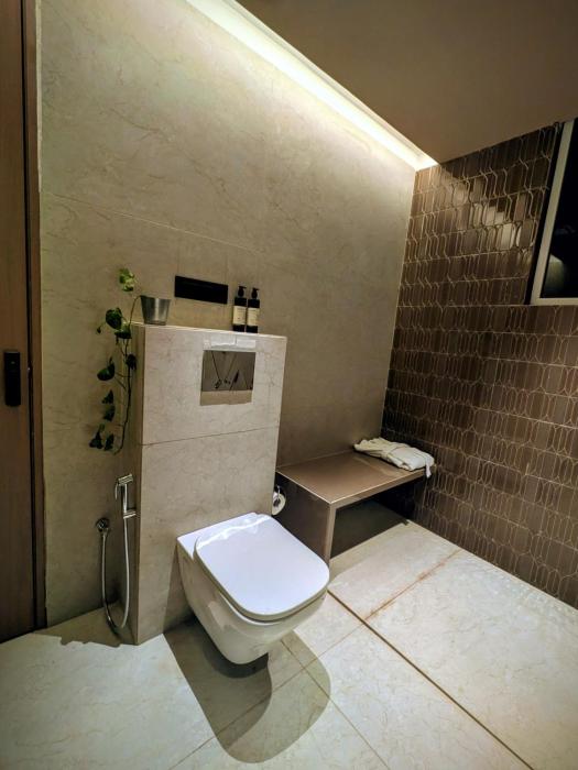 minimaist varanasi city centre