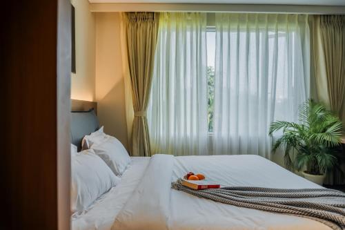 minimaist varanasi city centre