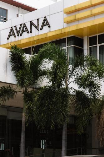 avana bangkok hotel and convention centre