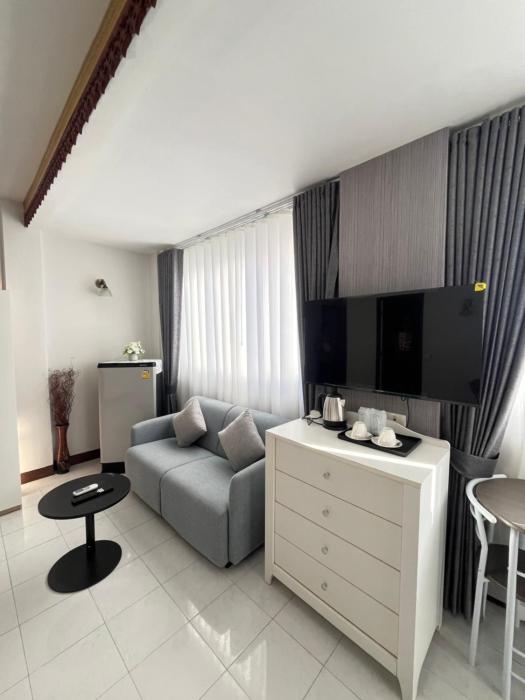 ali house patong