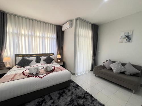 ali house patong