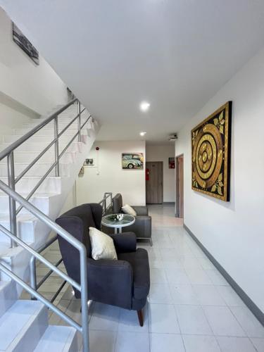ali house patong
