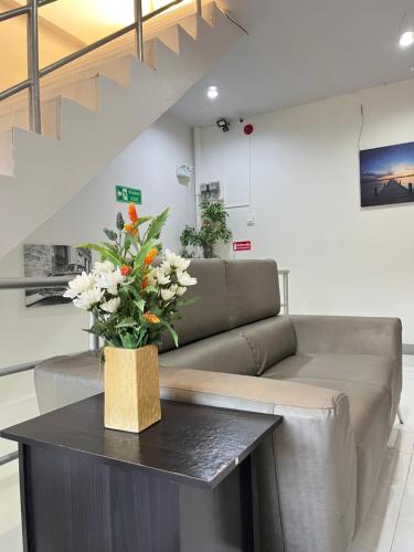 ali house patong