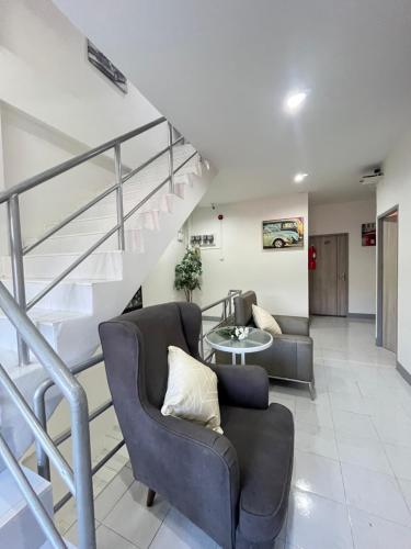 ali house patong