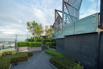 edge central pattaya by prop hopper