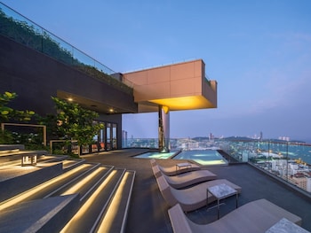 edge central pattaya by prop hopper