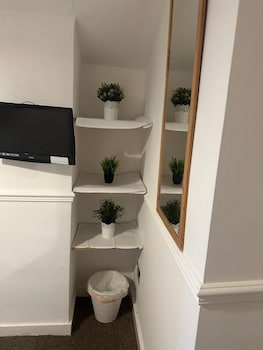 Ferryboat Inn,,3 star