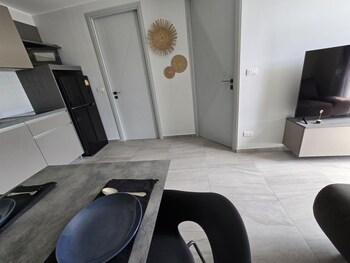 modern retreat 1 bed t3 529