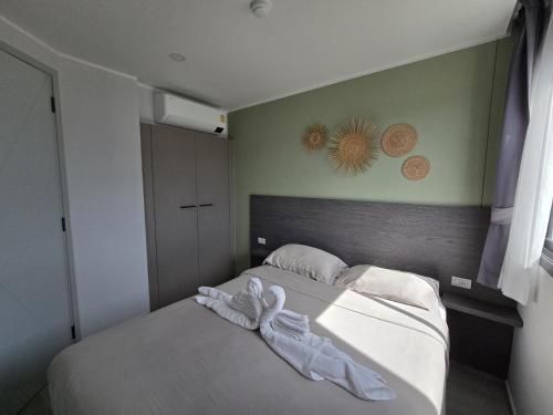 modern retreat 1 bed t3 529