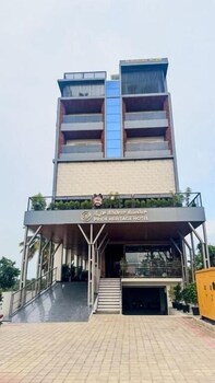 pride heritage hotel