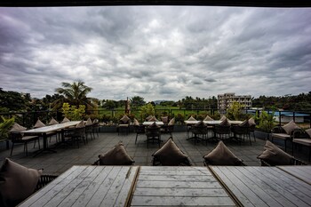 pride heritage hotel