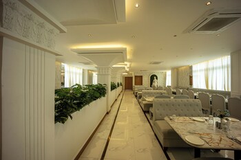 pride heritage hotel