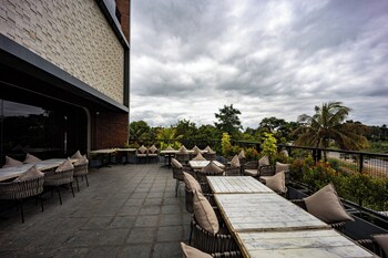 pride heritage hotel